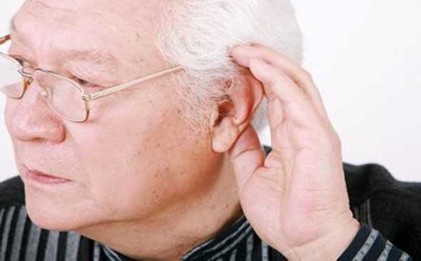 耳聋的危害有哪些 专家告诉您有4大危害要注意